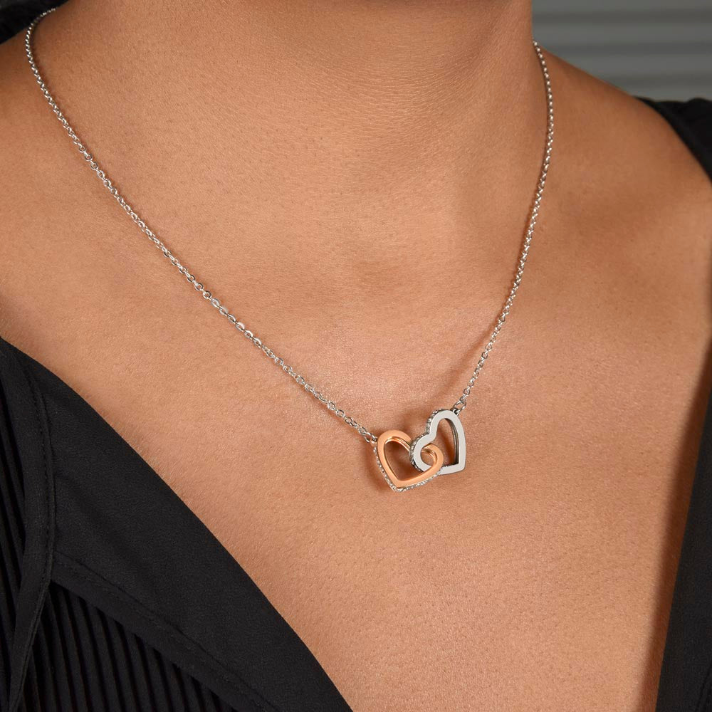 To My Mom: Interlocking Hearts Necklace